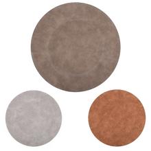 Súprava semišových tanierov v troch farbách.