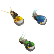 Farebné vtáčiky na klipe v mixe.