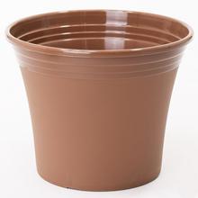 Kvetináč Irys v taupe farbe s priemerom 22 cm a výškou 18 cm.