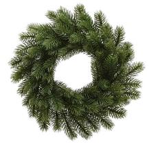 Zelený veniec z čečiny s priemerom 35 cm.
