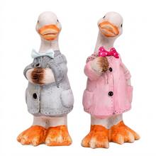 Keramické kačky v oblečení, biela farba, mix dizajnov.